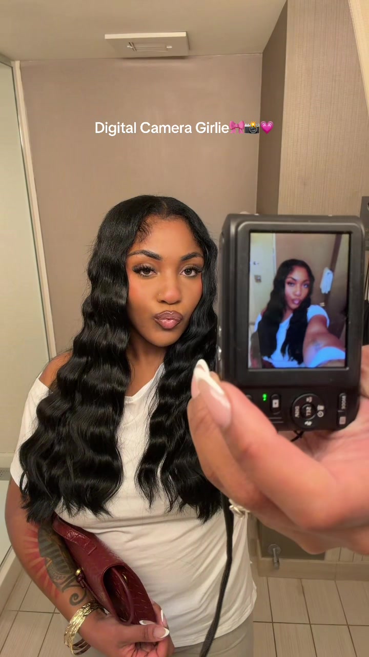 @Chyna | Hairstylist + Mentor