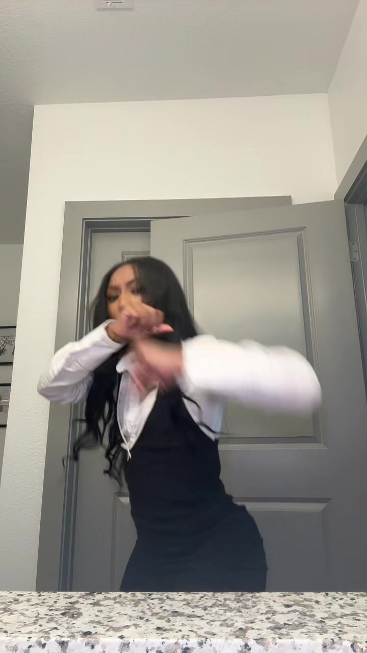 @Ria
