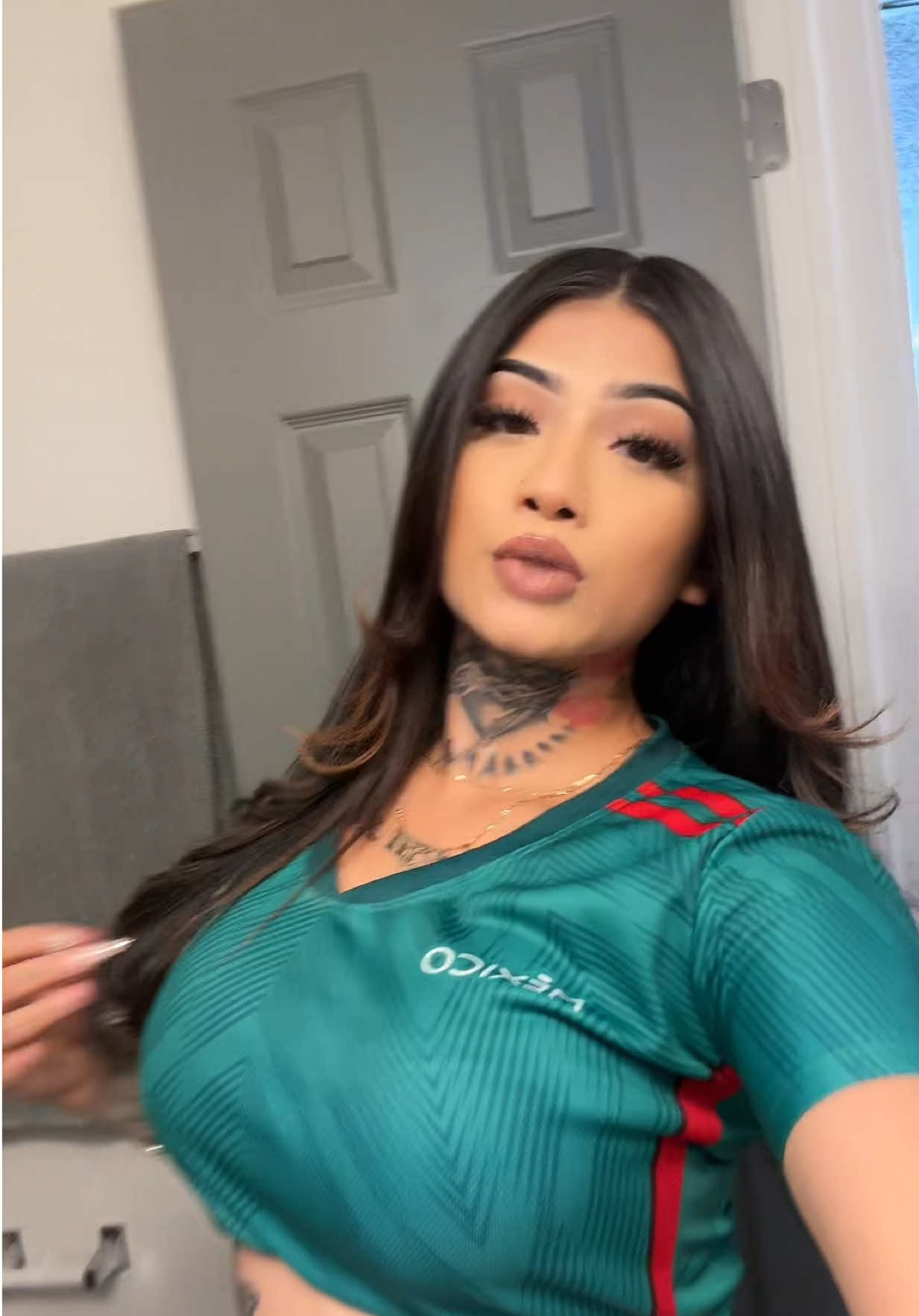 @laly😻🤎