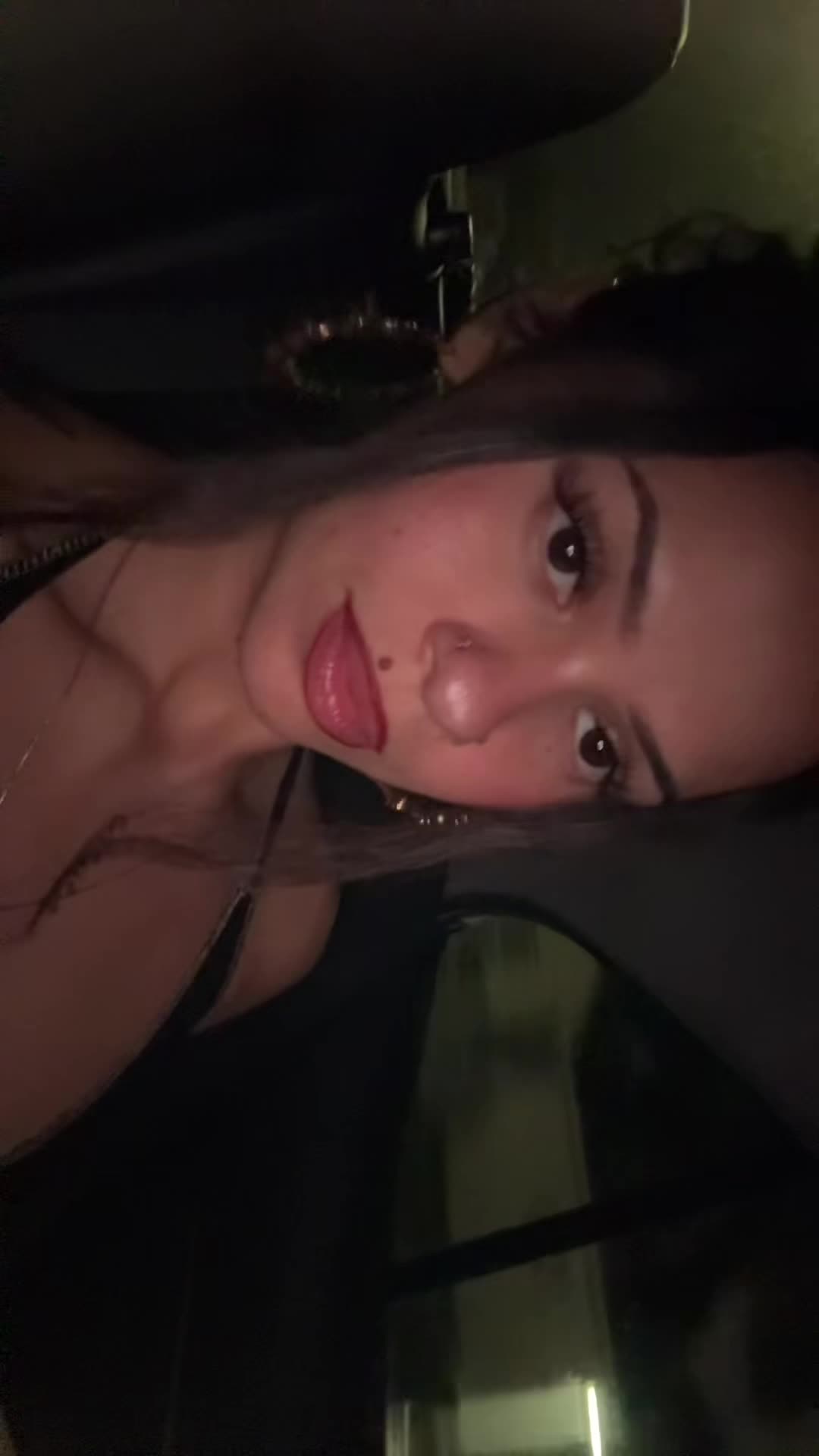 @Divina