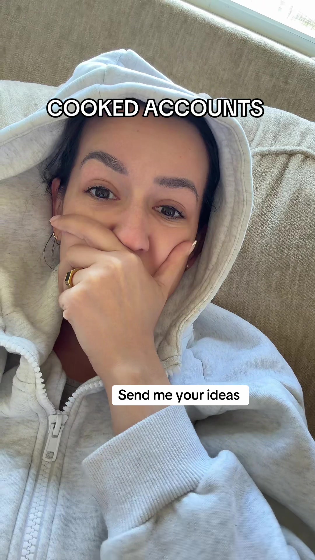 @Beatrice🖤🗝️