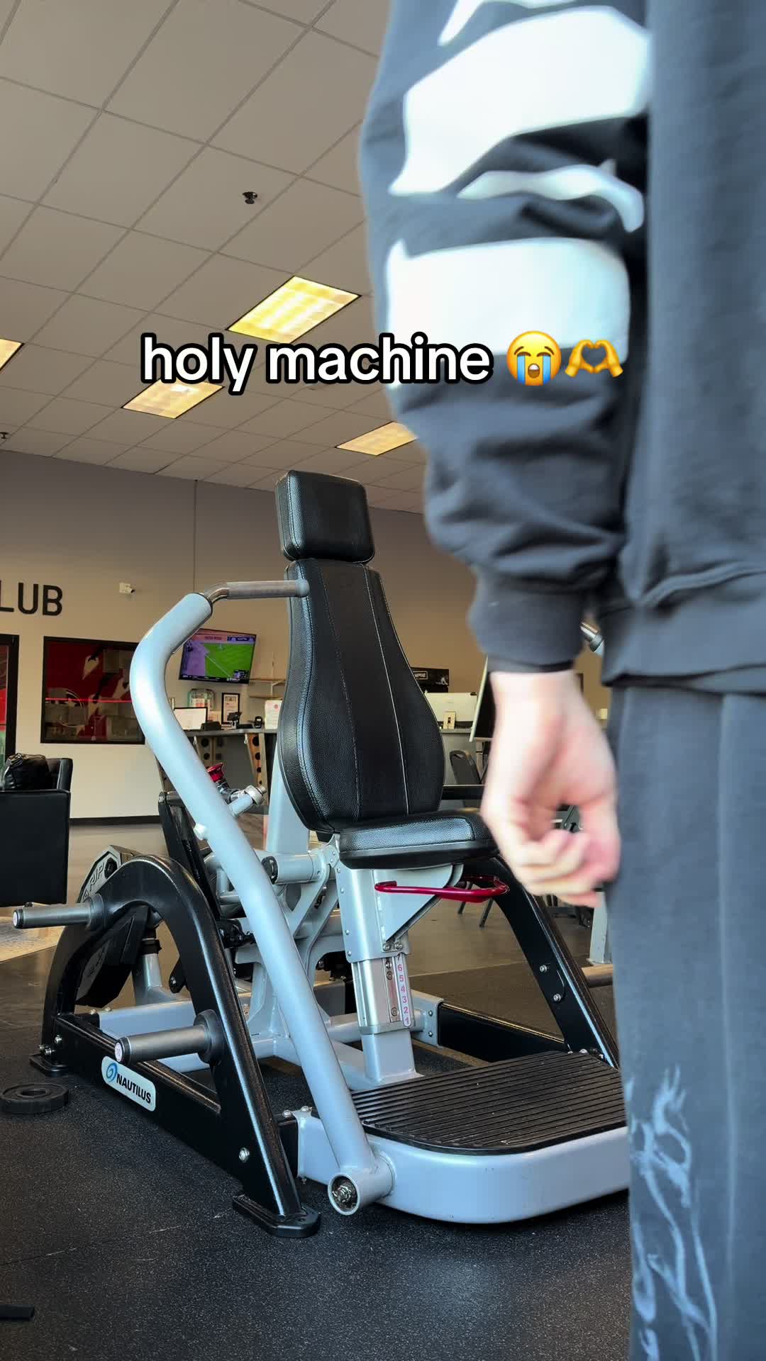 @noahliftsz