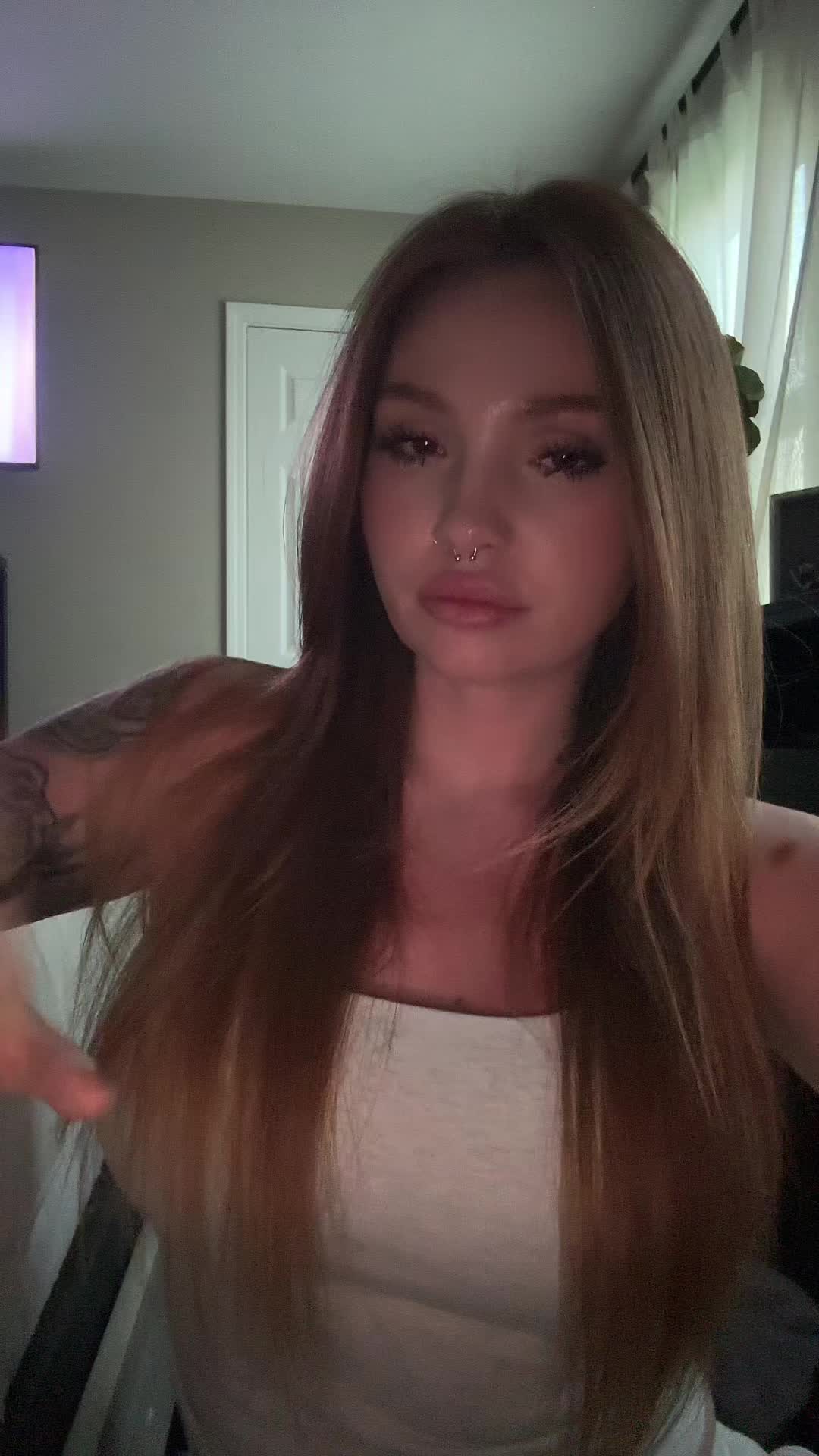 @Tay