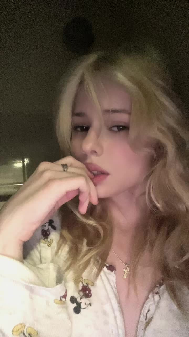 @.H_OM_i.