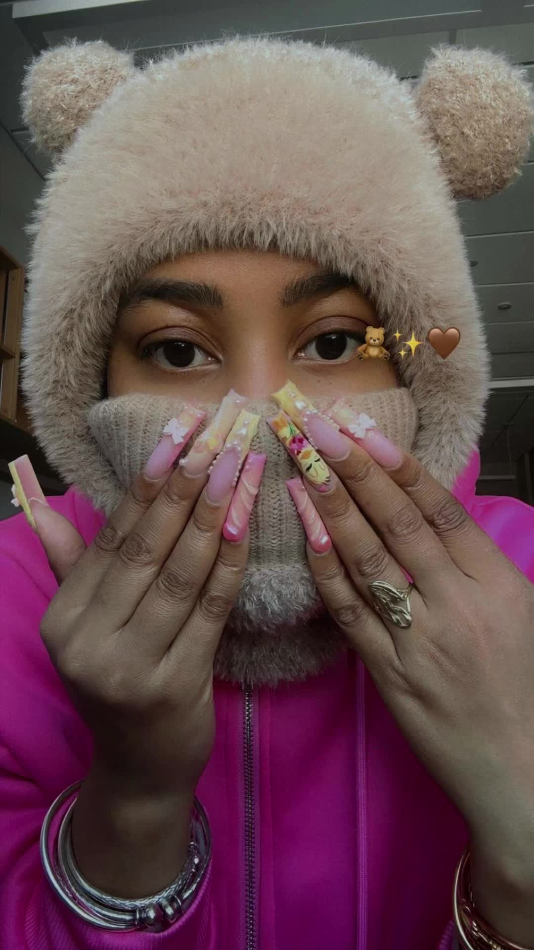 @tenderonni