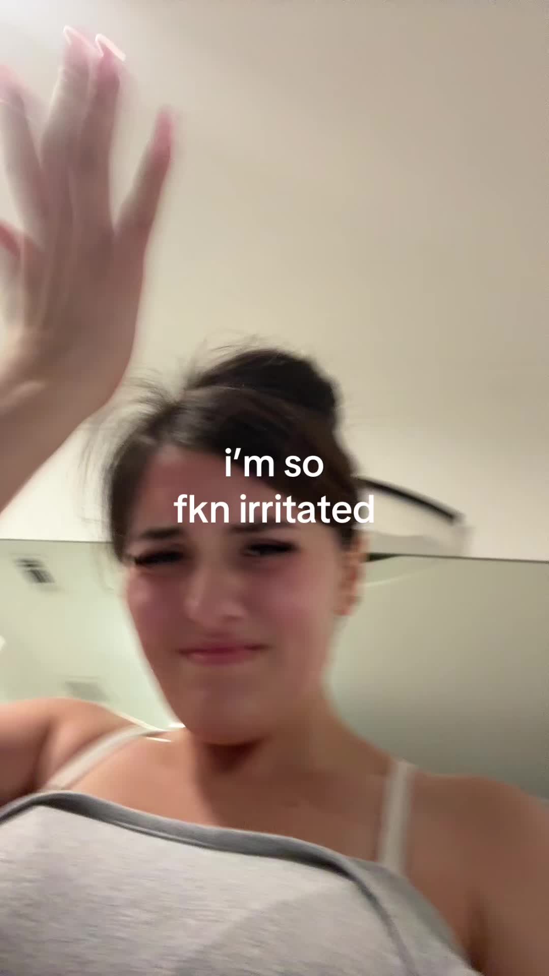 @️