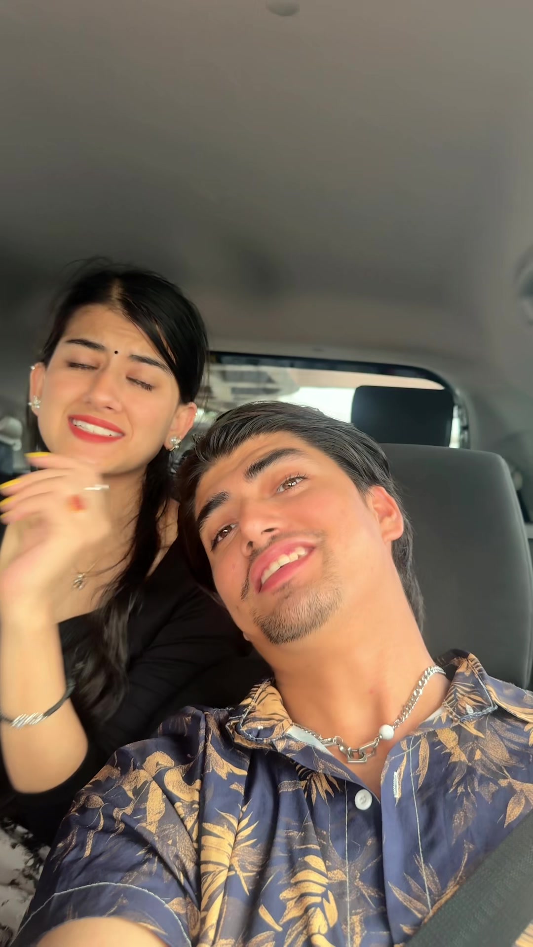 @sanii🦚❤️😚