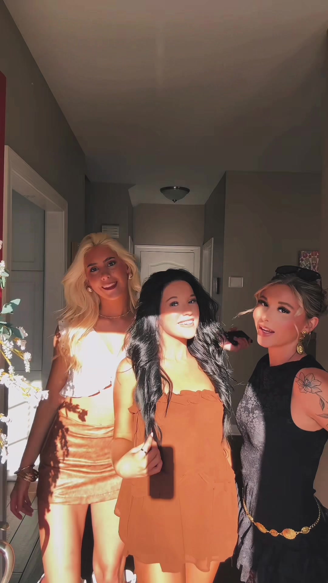 @𝐂𝐡𝐥𝐨💋