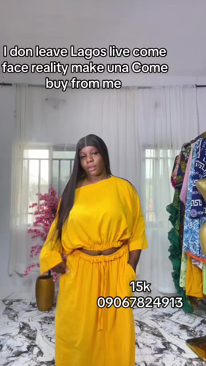 @NUELLA&rsquo;S VOGUE🛍️(RTW)