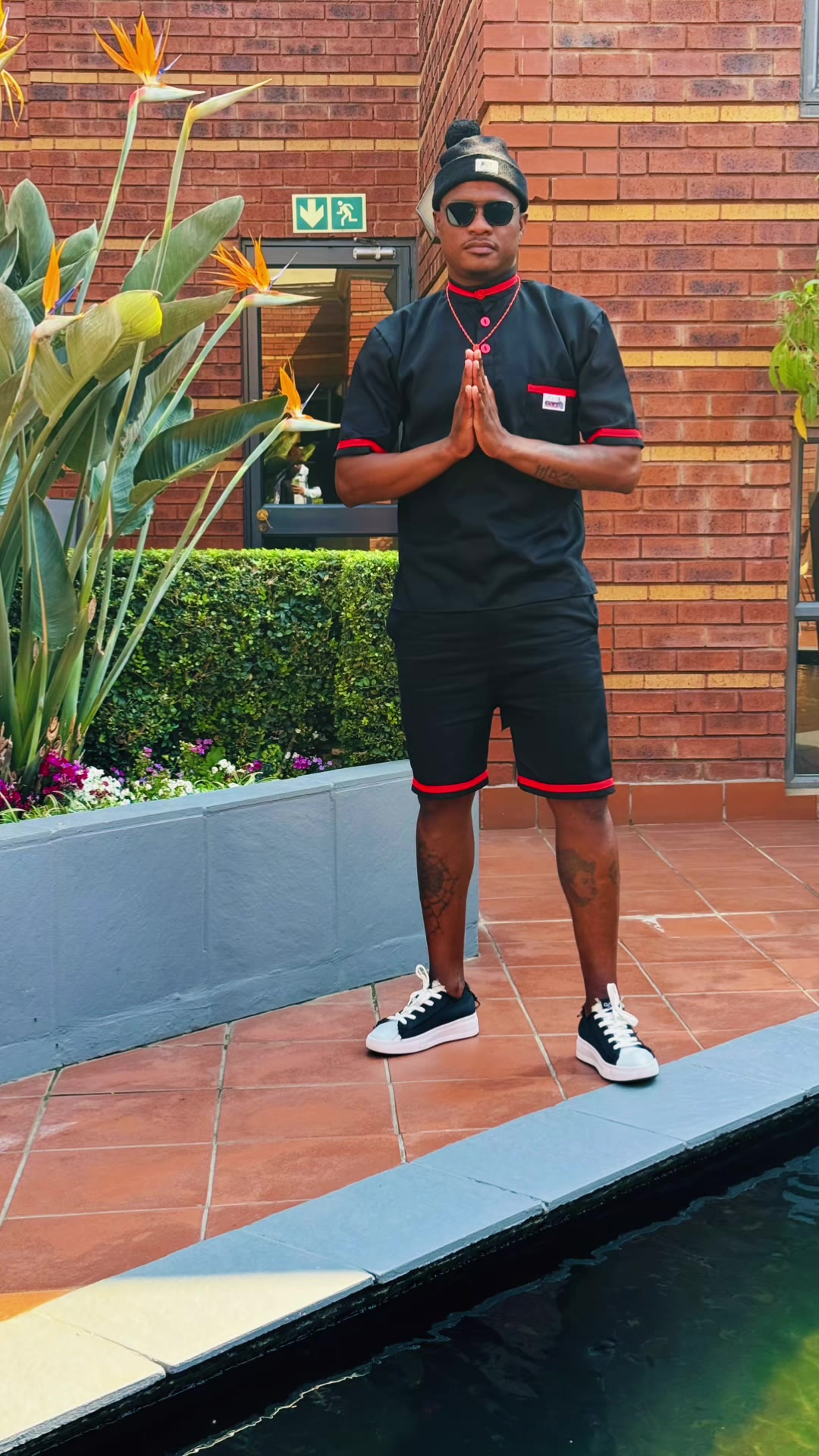 @Sandile_The_Giraff 🎤 🦒