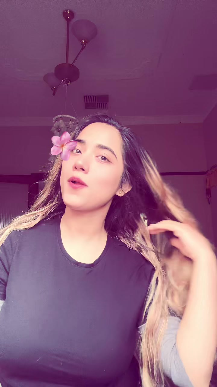 @Roshani Sapkota