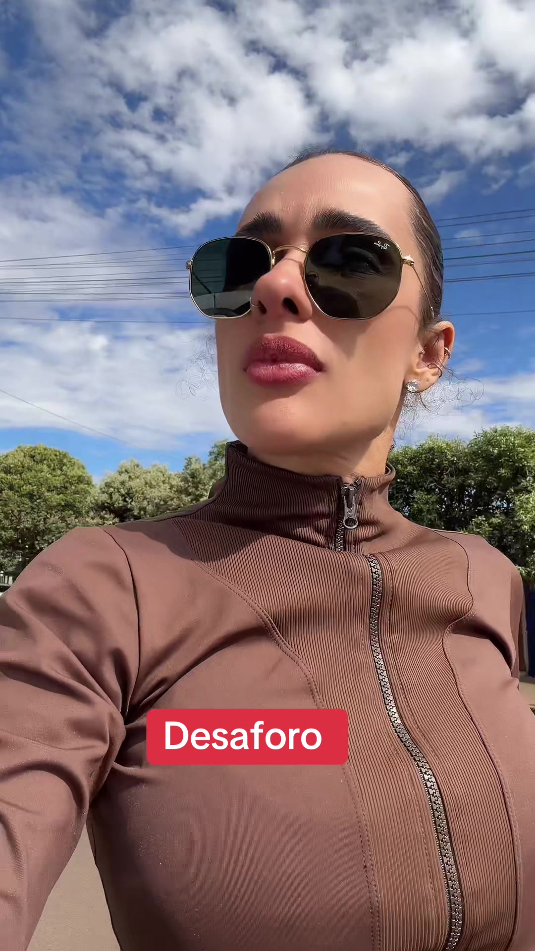 @Emíliana simini