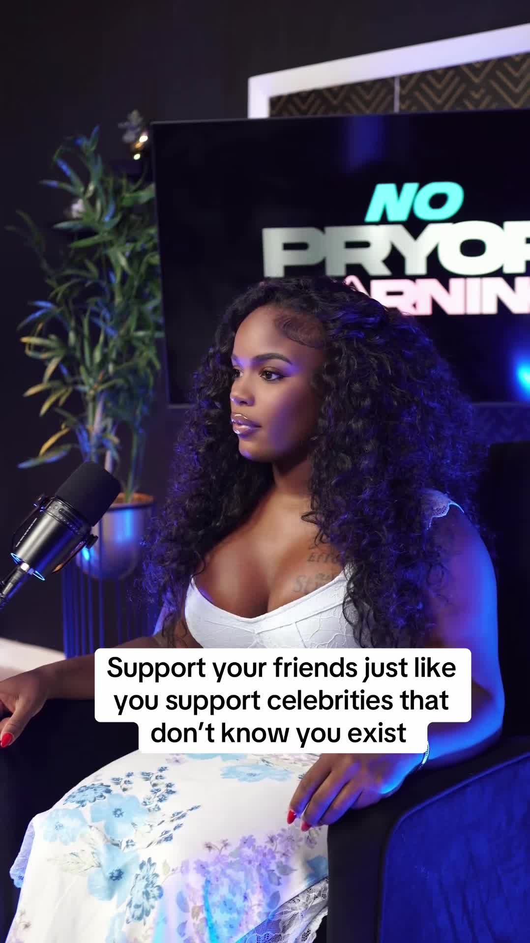 @thearielpryor