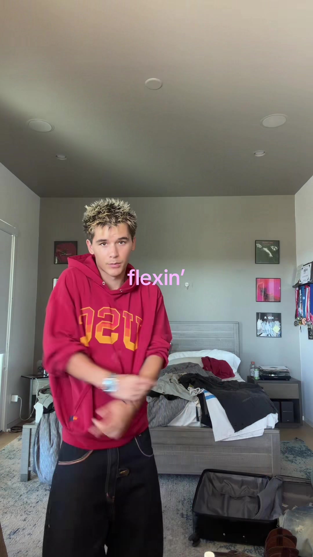 @cjvo
