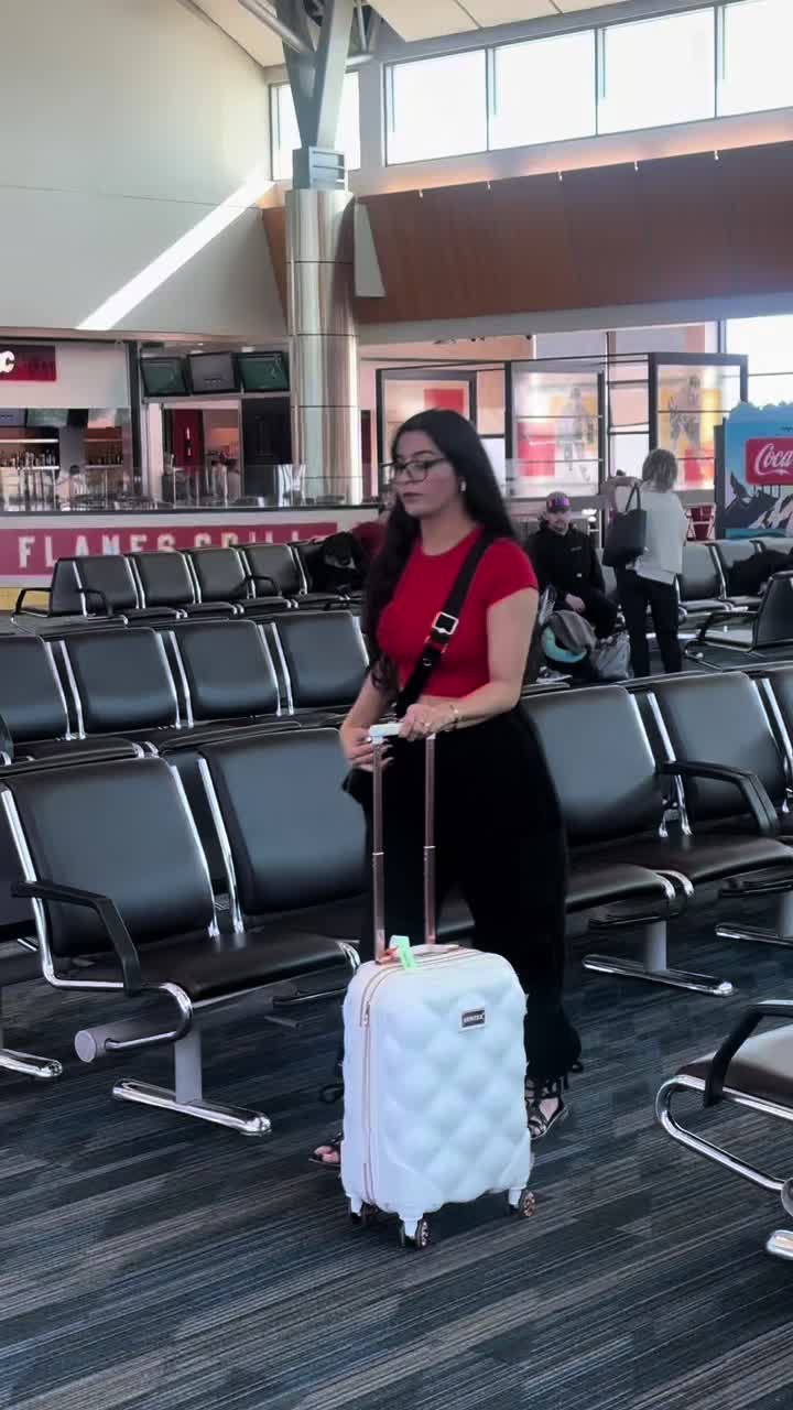 @Soni kaur🇨🇦🦅