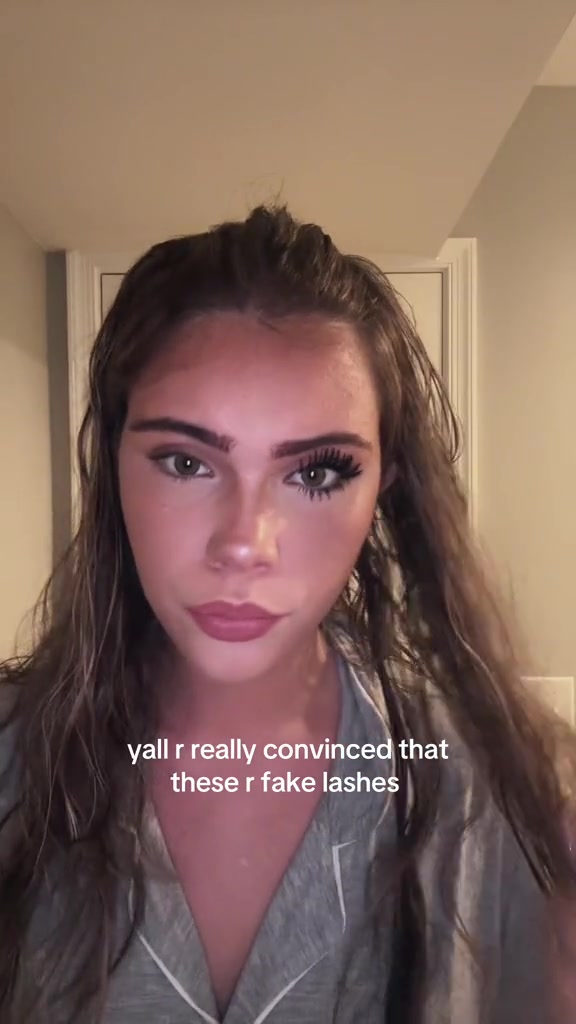 @scarlettslashes
