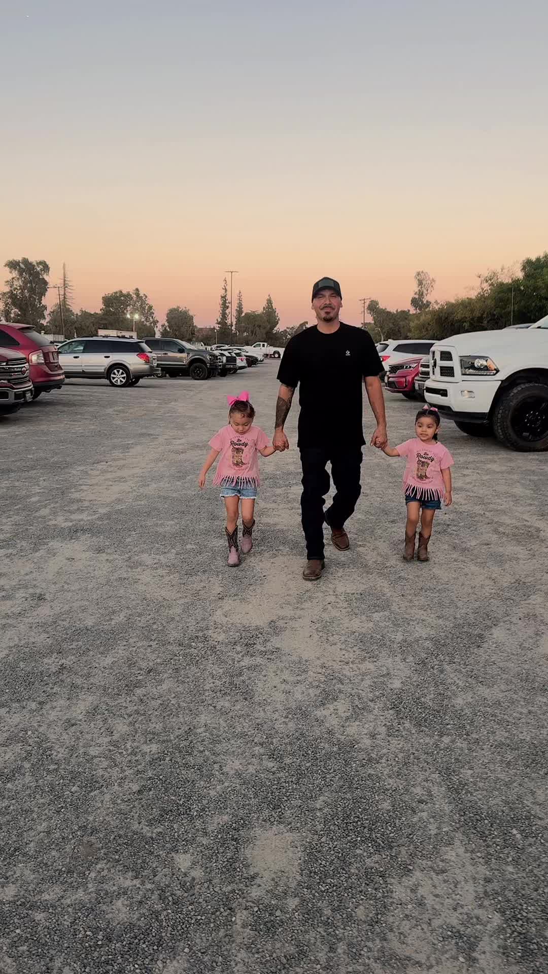 @TheLunas