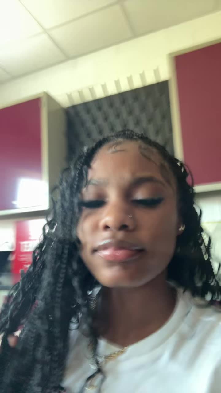 @Jordynn.n