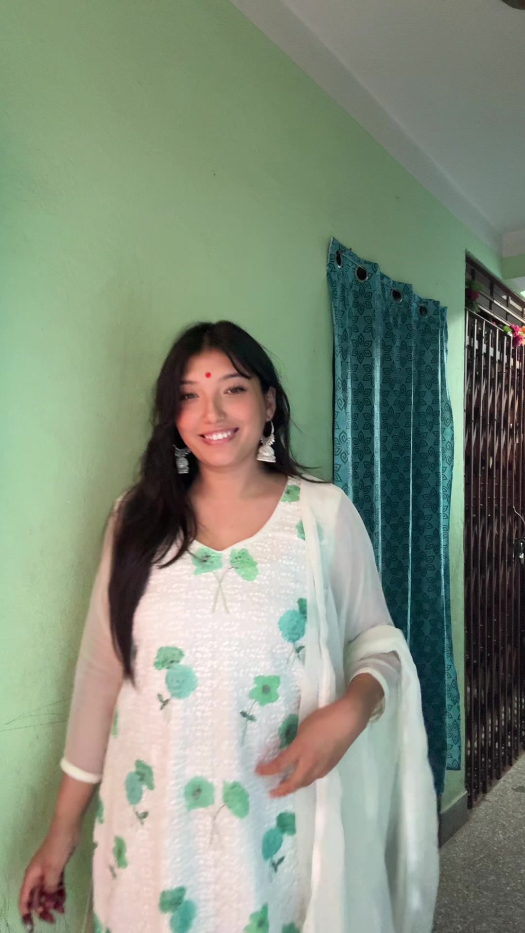 @t_shrestha
