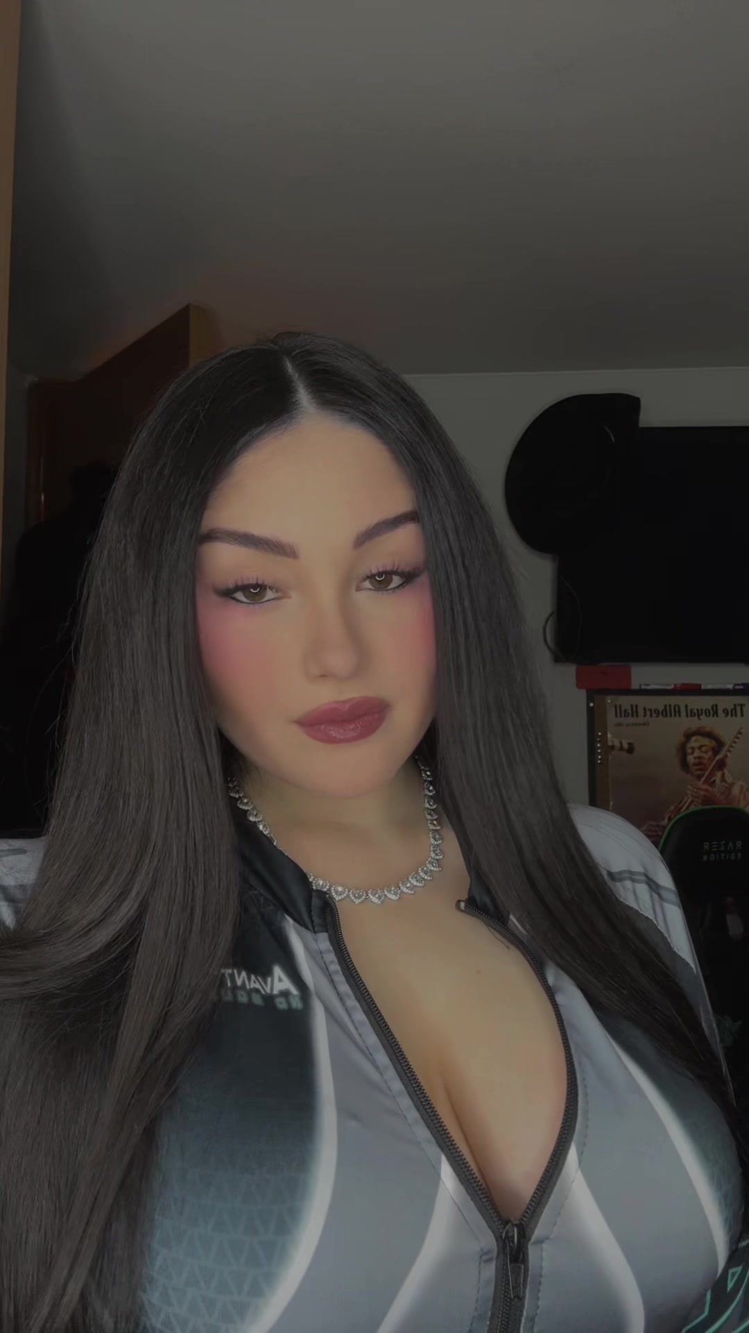 @BbyCata👑