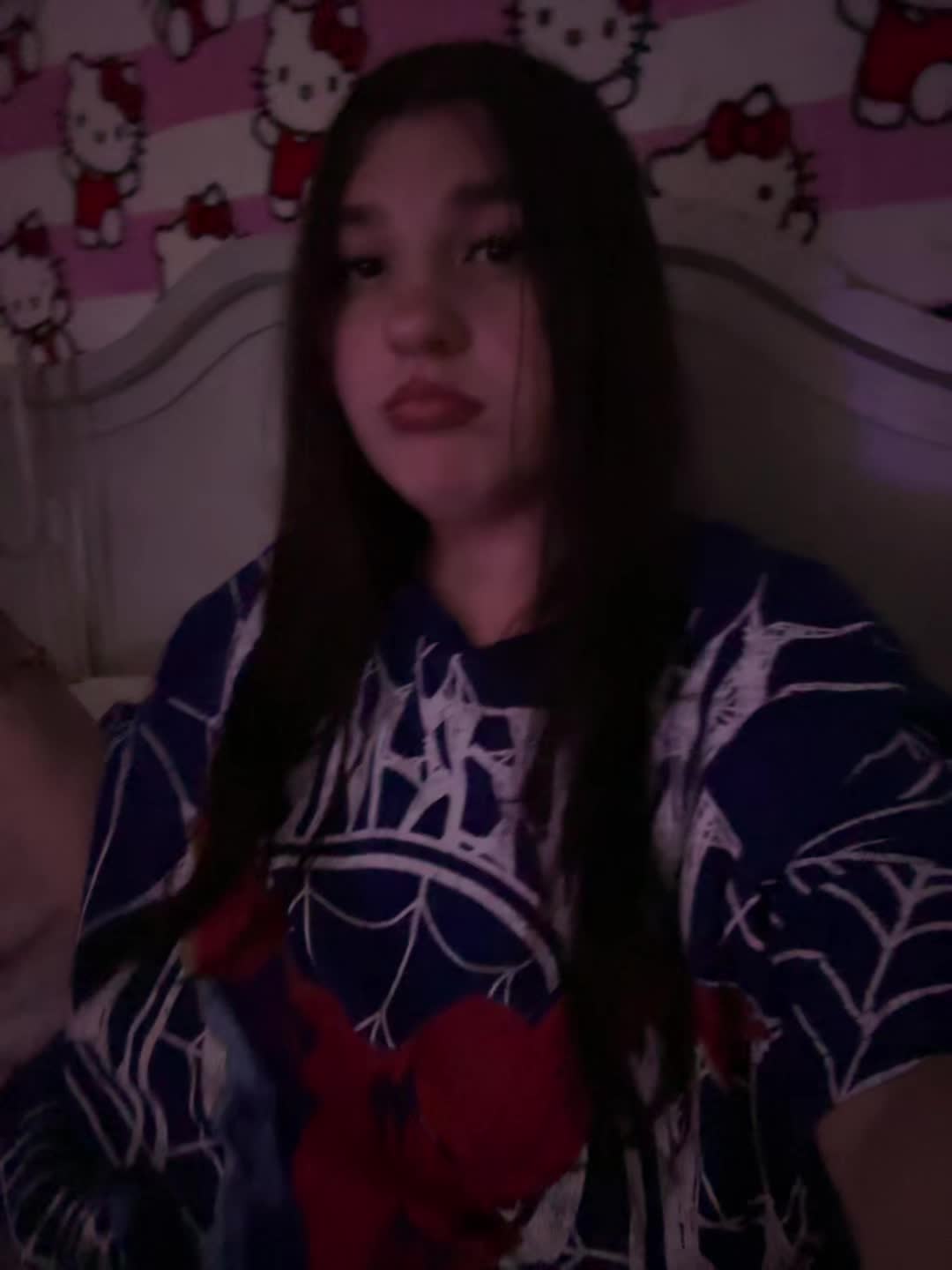 @🖤