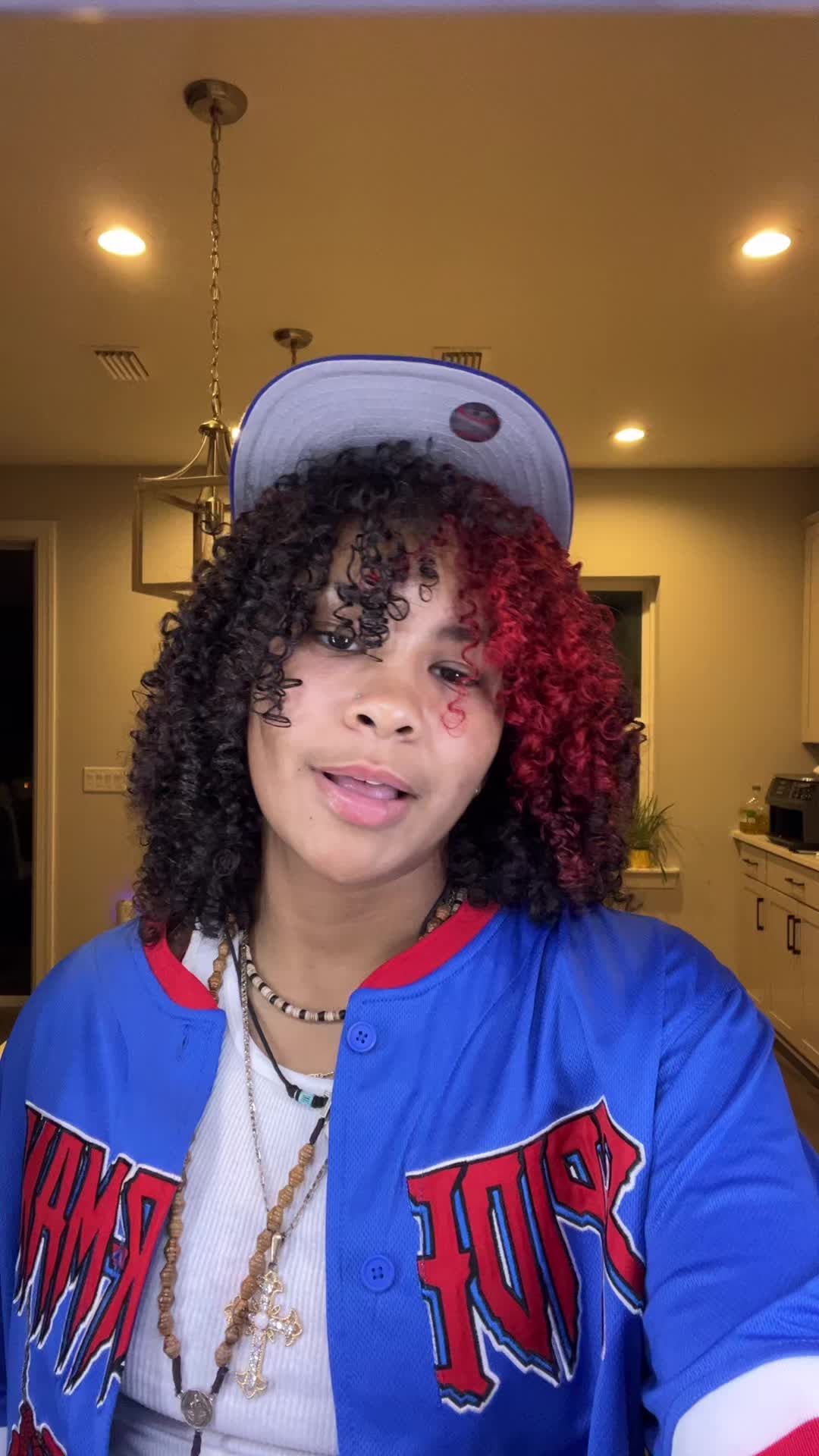 @C🤍
