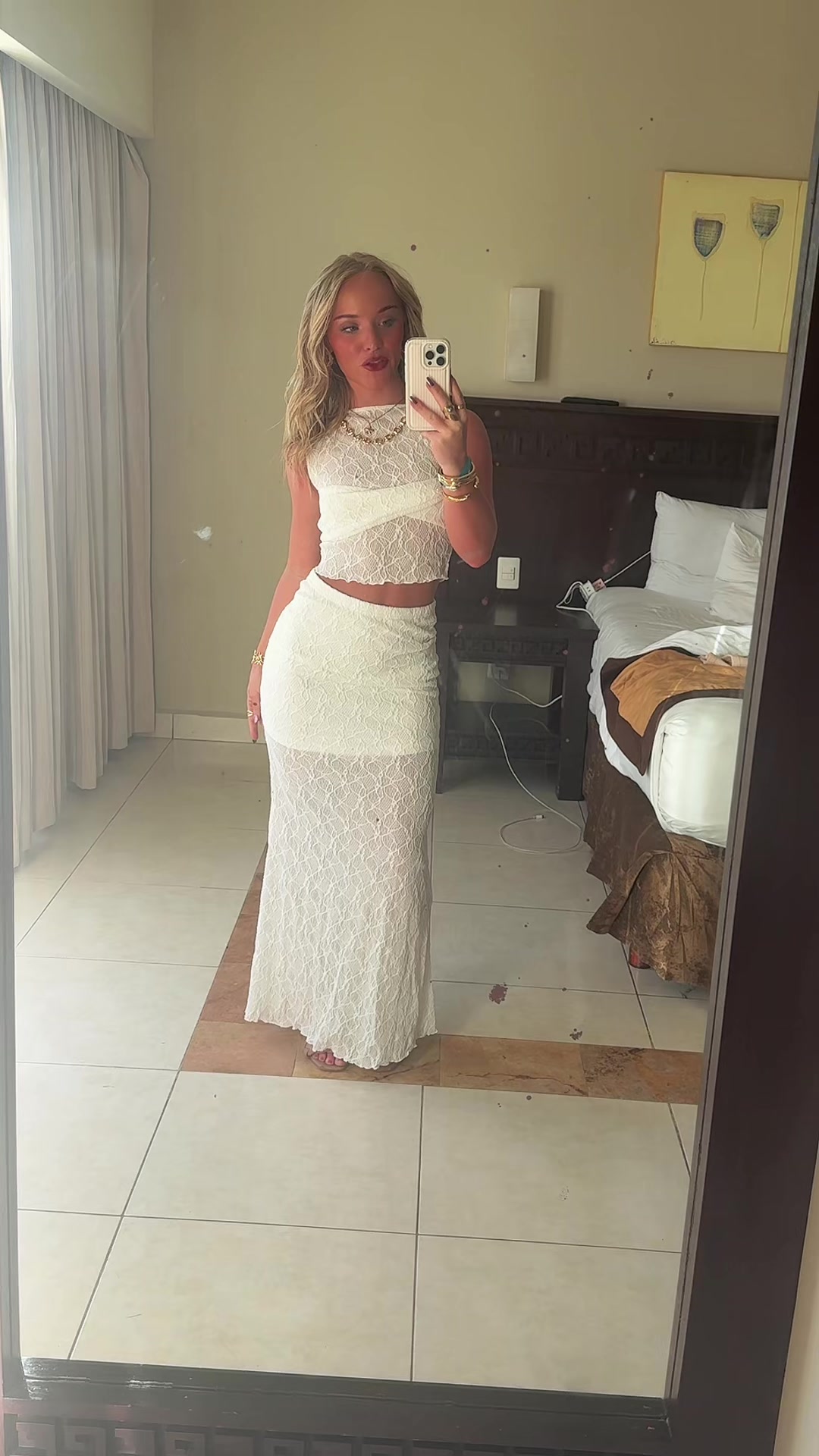 @Lala