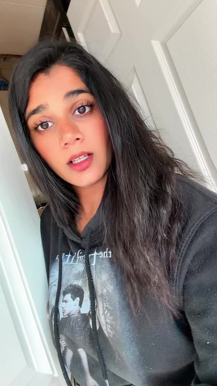 @Bhahawttie