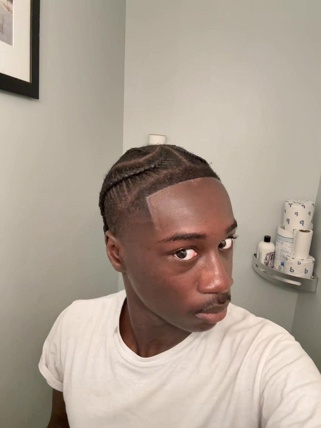 @Y🇬🇭