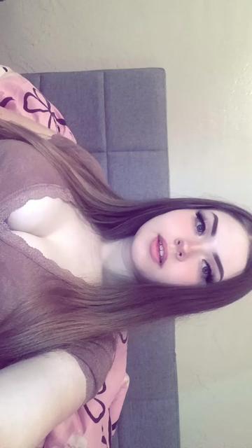 @Nicole🎀🐇