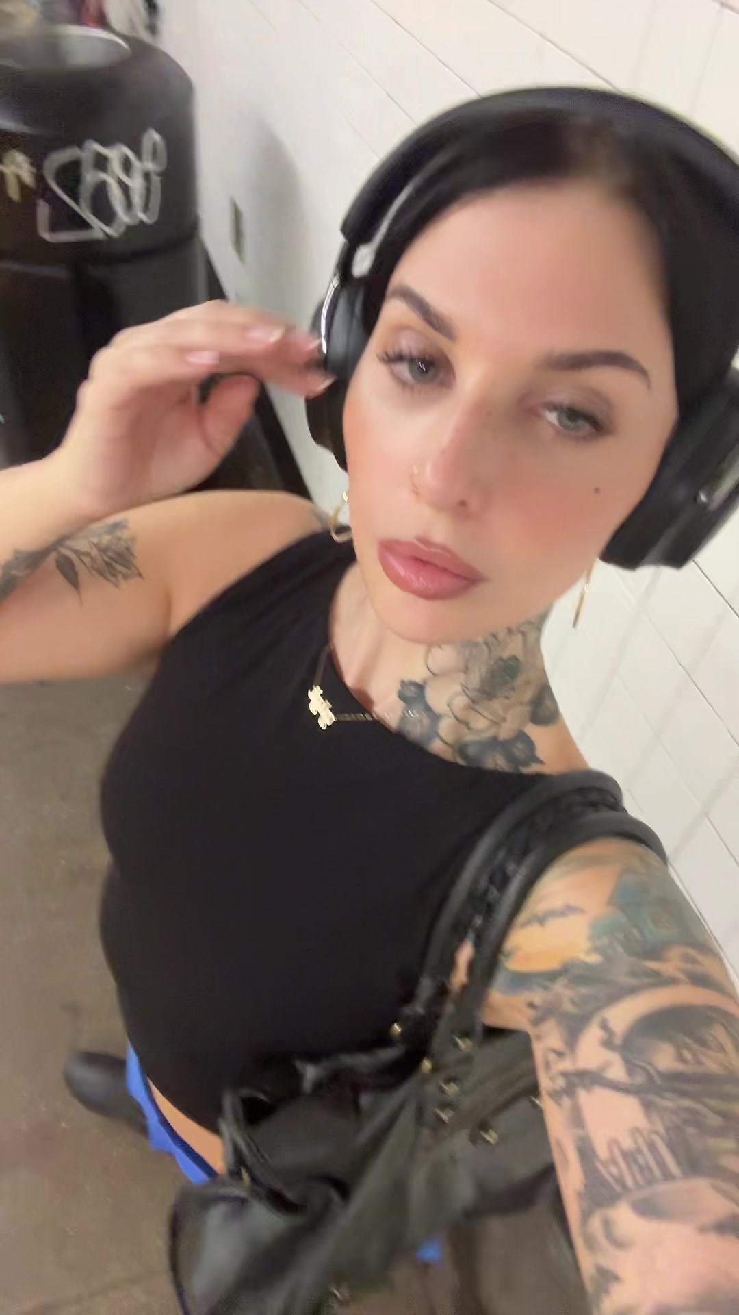 @Ivy Lebelle