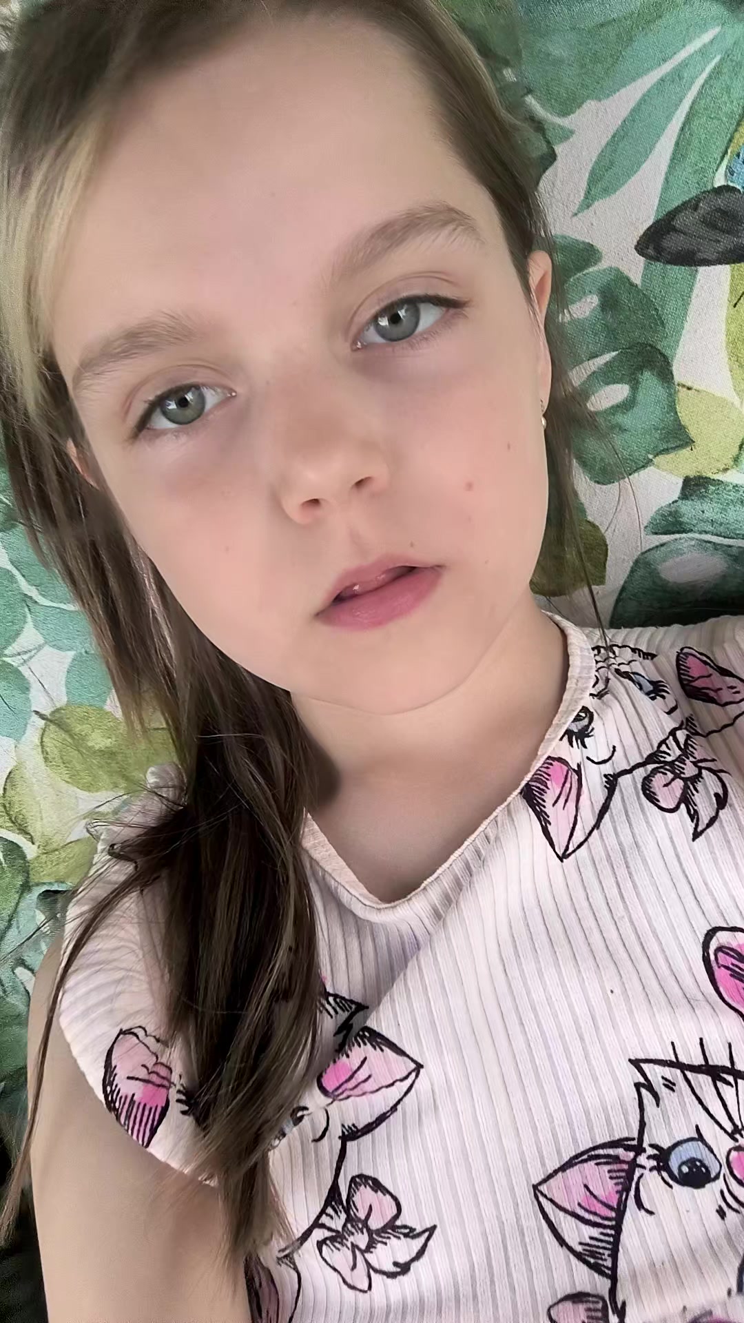 @Ілонеса