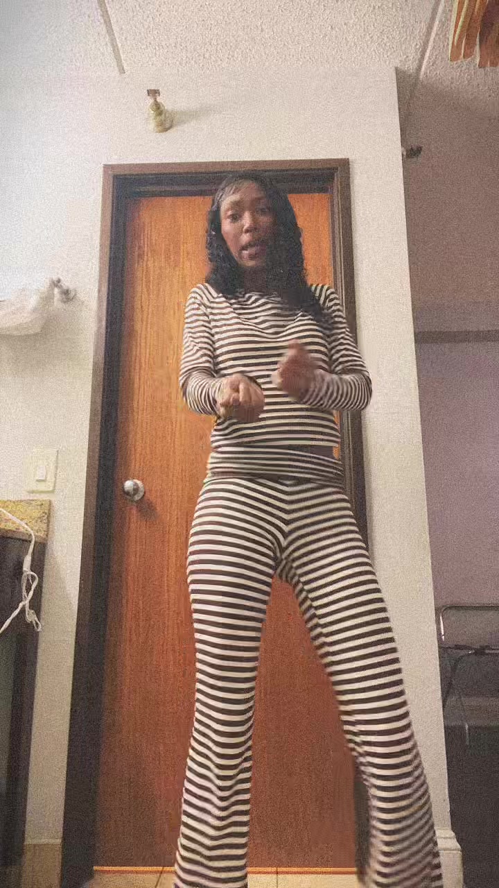 @Ur_Fav_Flick_Maka