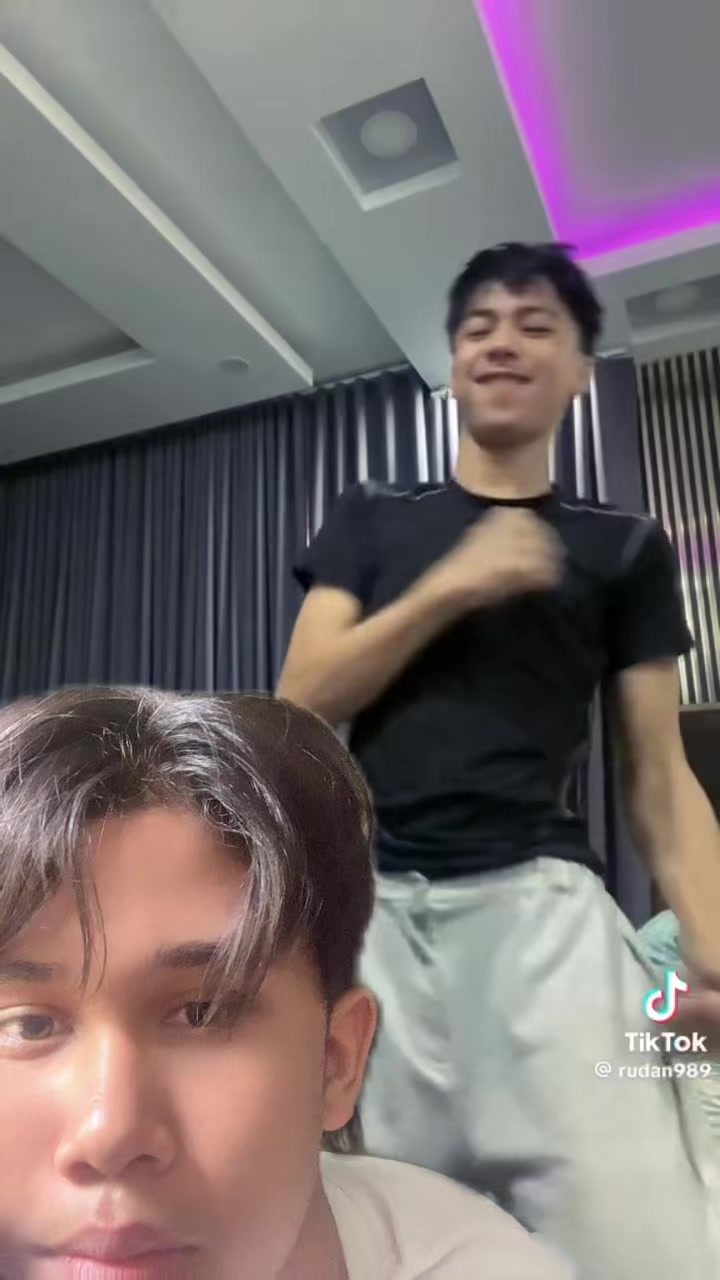 @Vince