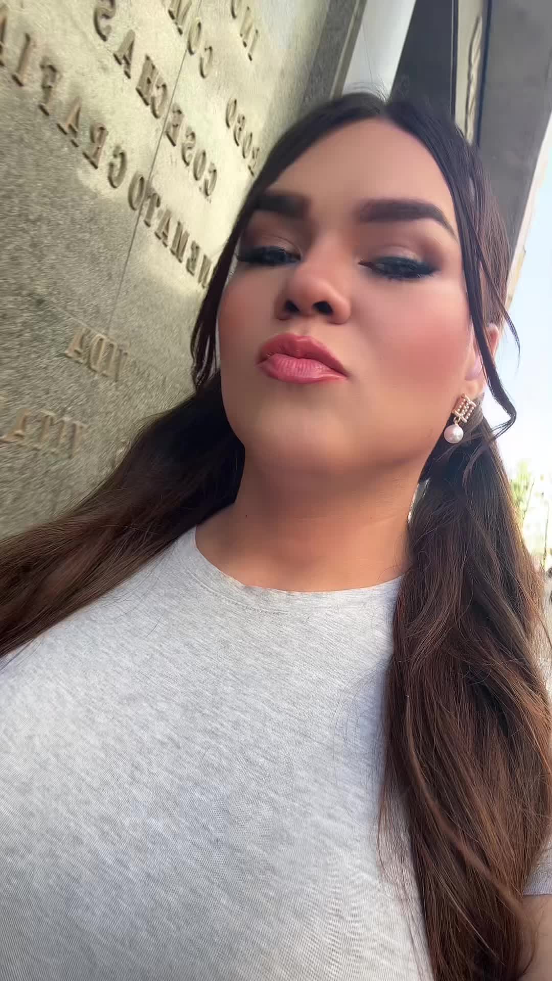 @Camila Parker