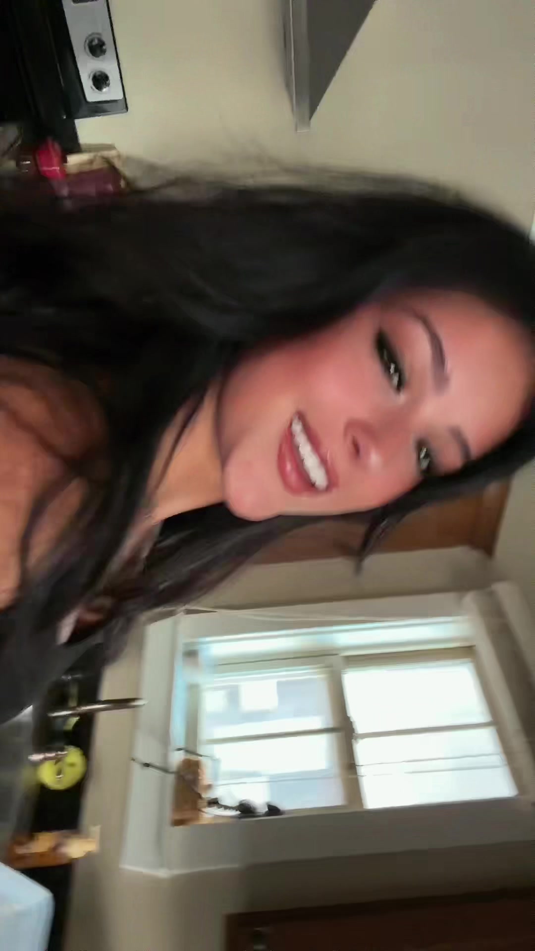 @𝐻𝒶𝓃𝓃𝒶𝒽