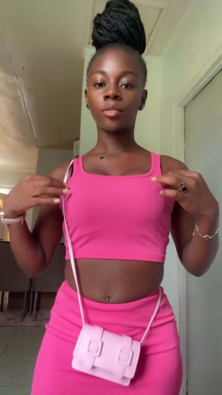 @Dimutia..👸🤍🫠🫶