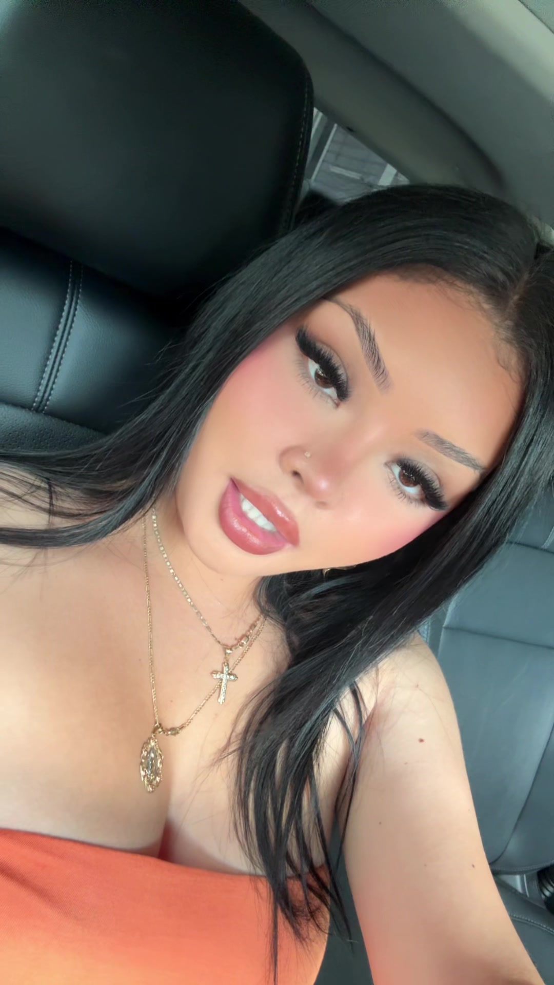 @aileen nayeli 🍒
