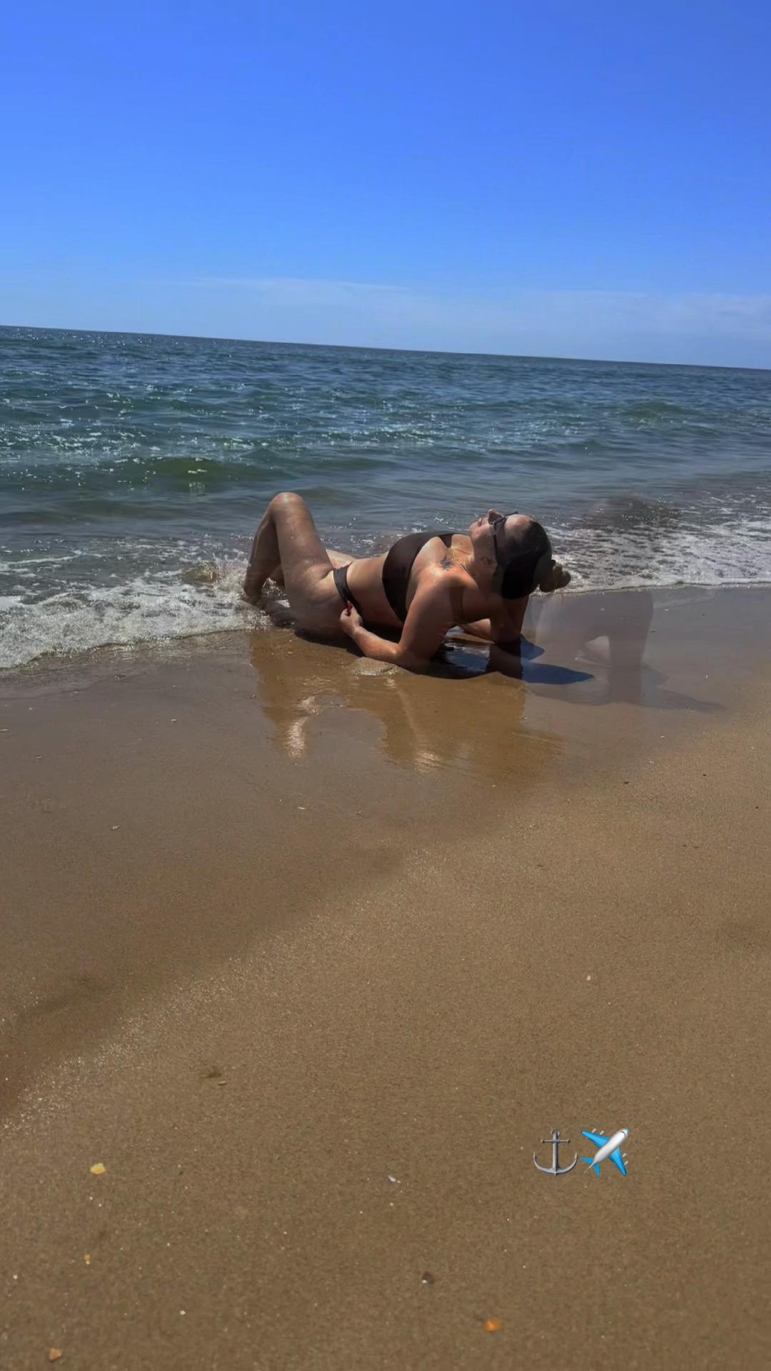 @Анжела😉