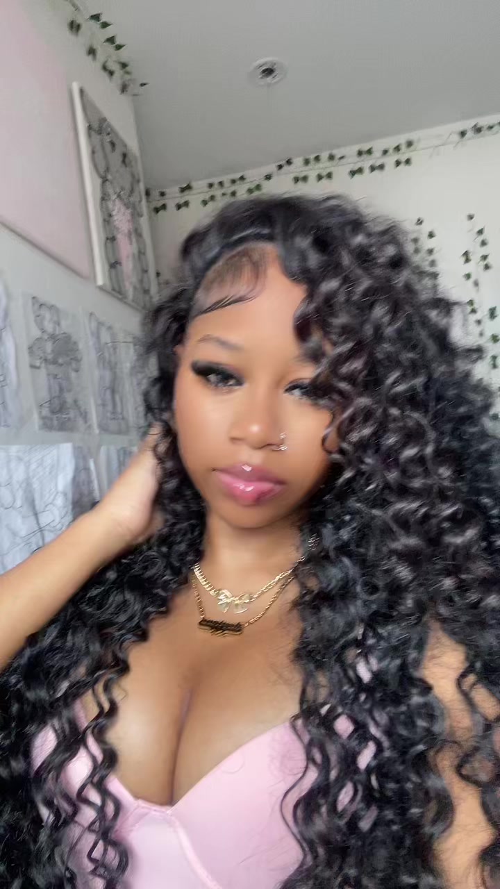 @aaniyahh