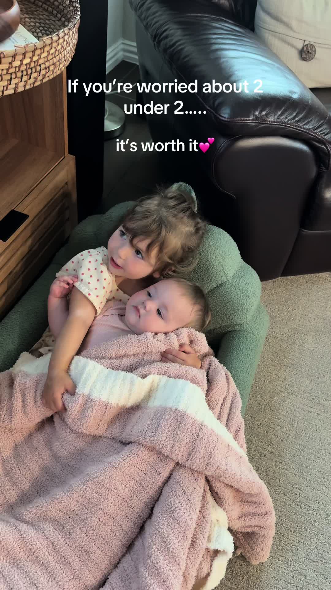 @rebecca | girl mama x2