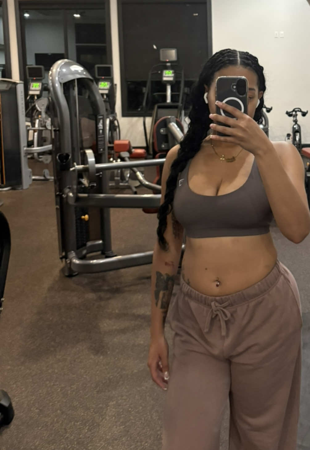 @kaylajade