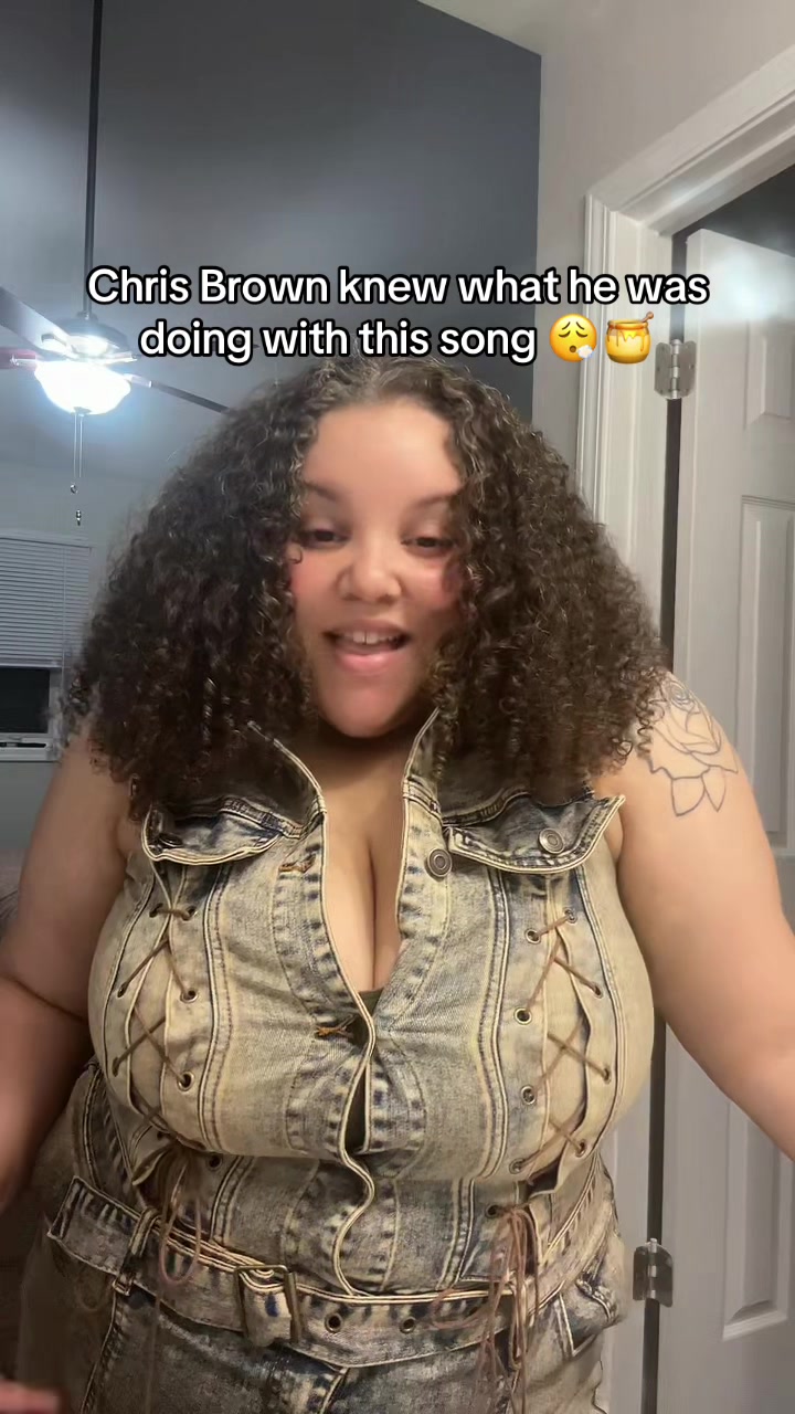 @Curly Bri