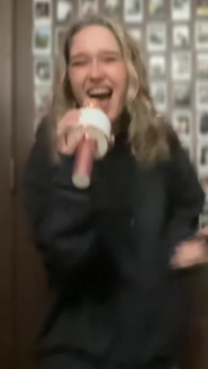 @Lily