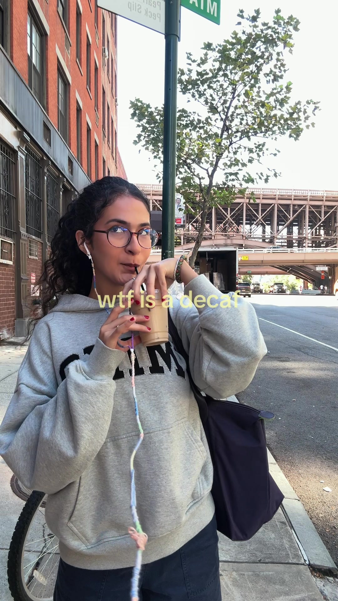 @adelhi
