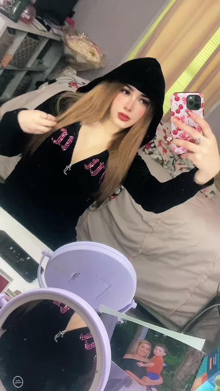 @Mia🪬⚡️