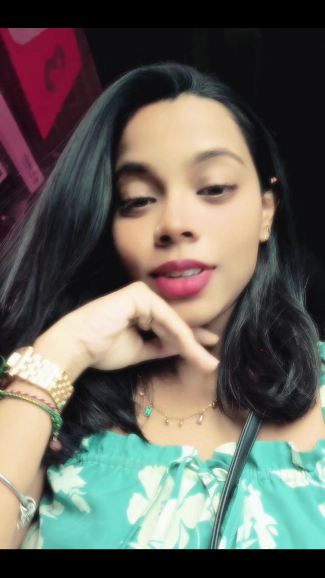 @Neha_.
