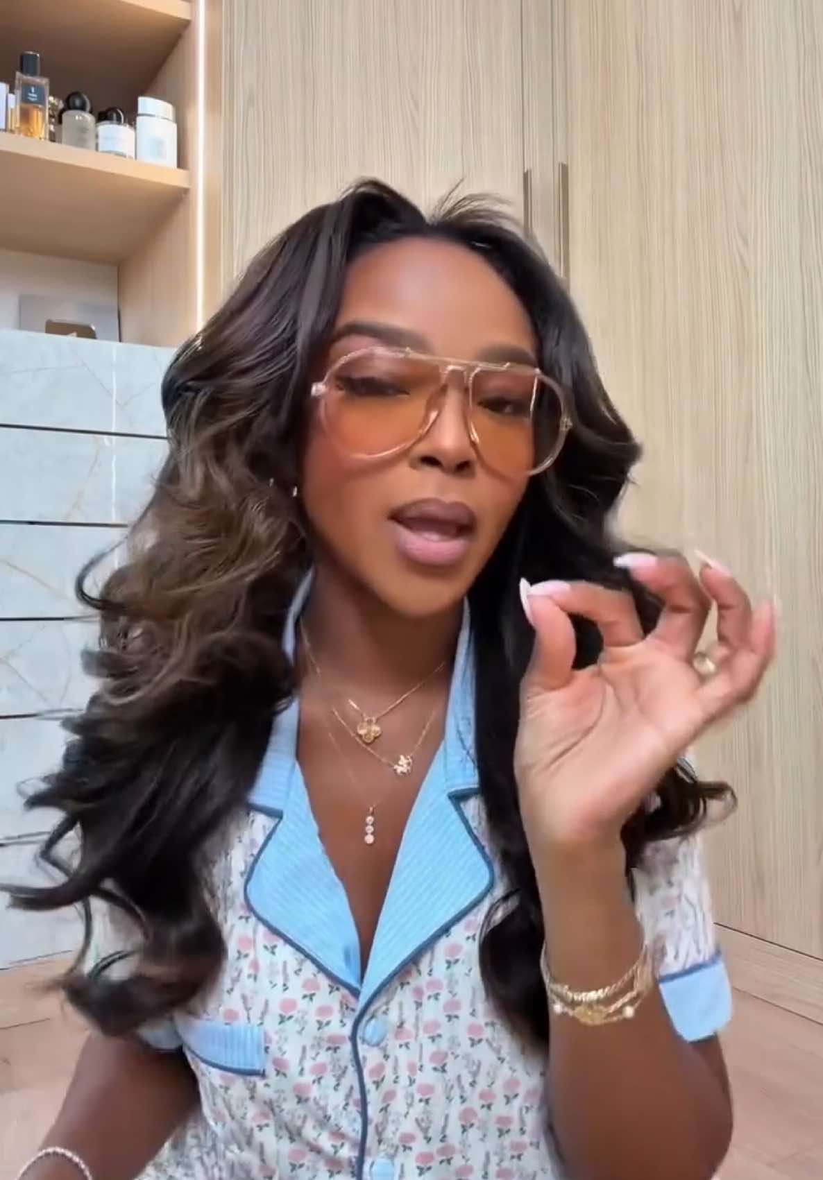 @Kira | Amazon Fashion Finds