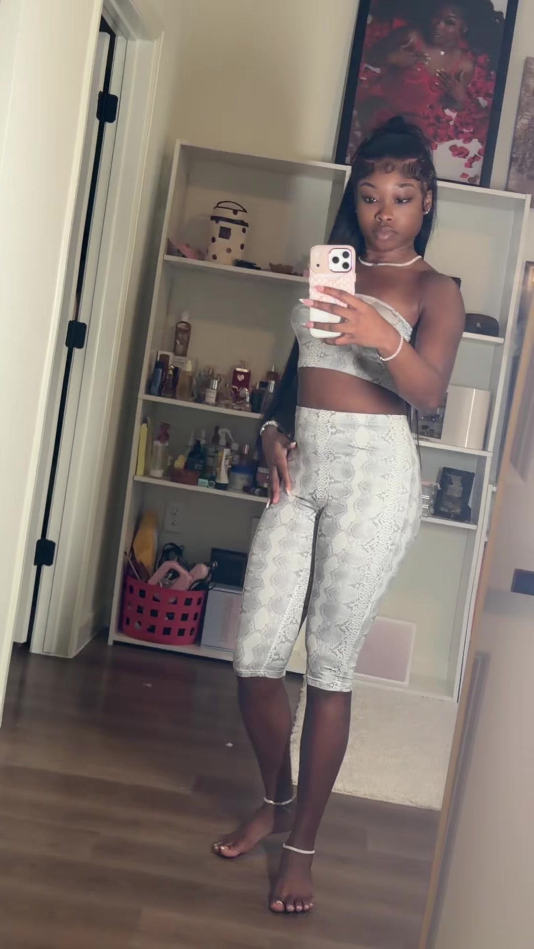 @tut .