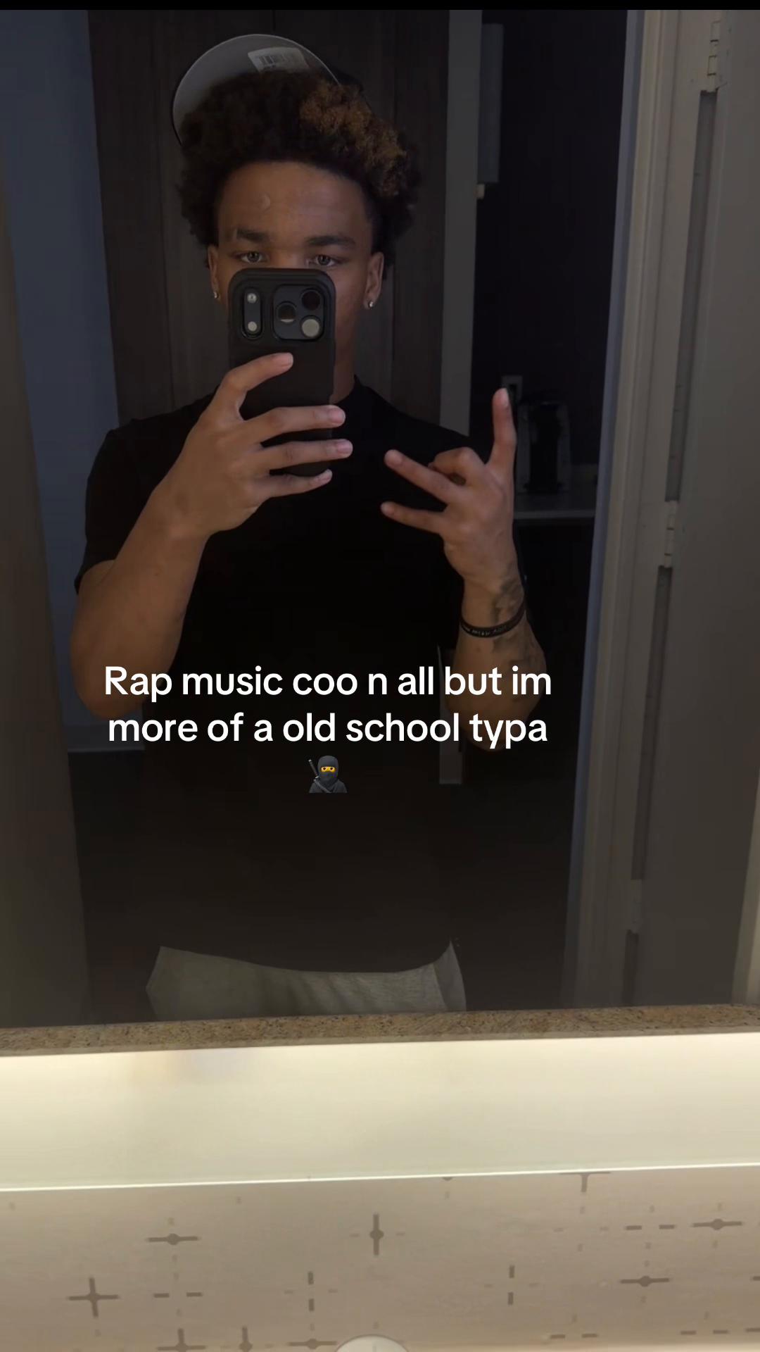 @babyclydeee